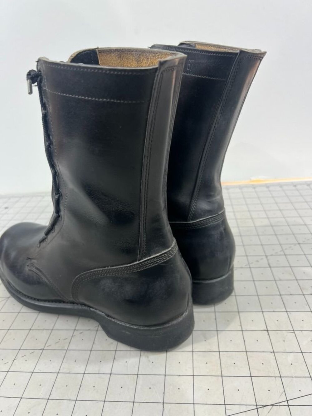 Black Leather Military Combat Flight Boots Zip/Lace Sz. 9 Vintage Vietnam Era - Picture 4 of 11